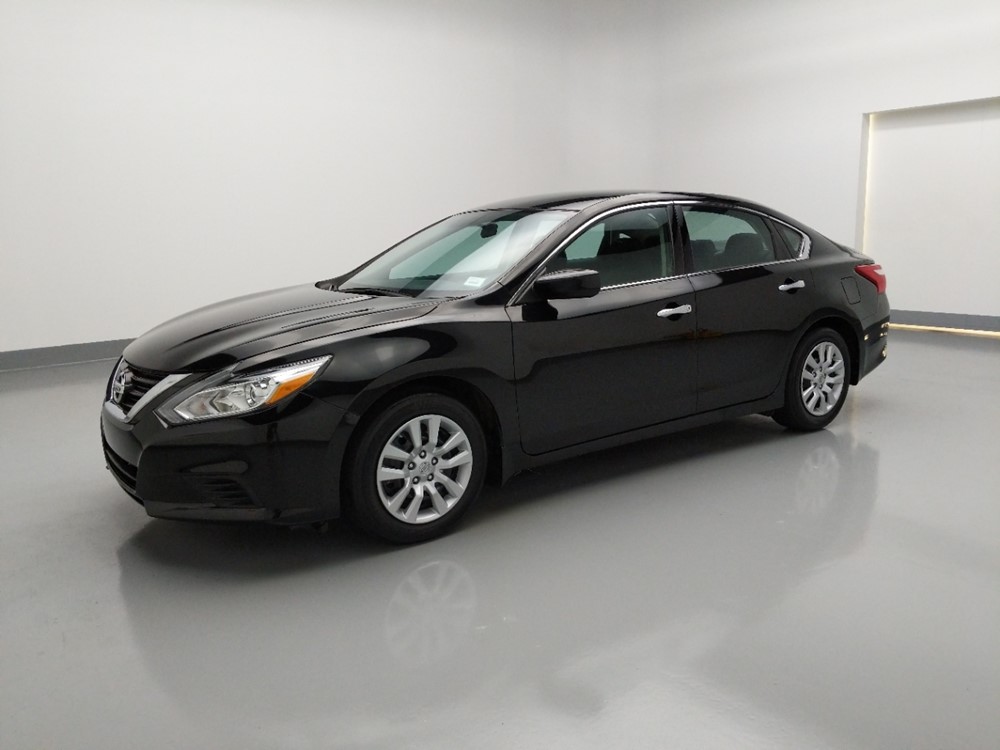 2017 Nissan Altima - Driver Front Side
