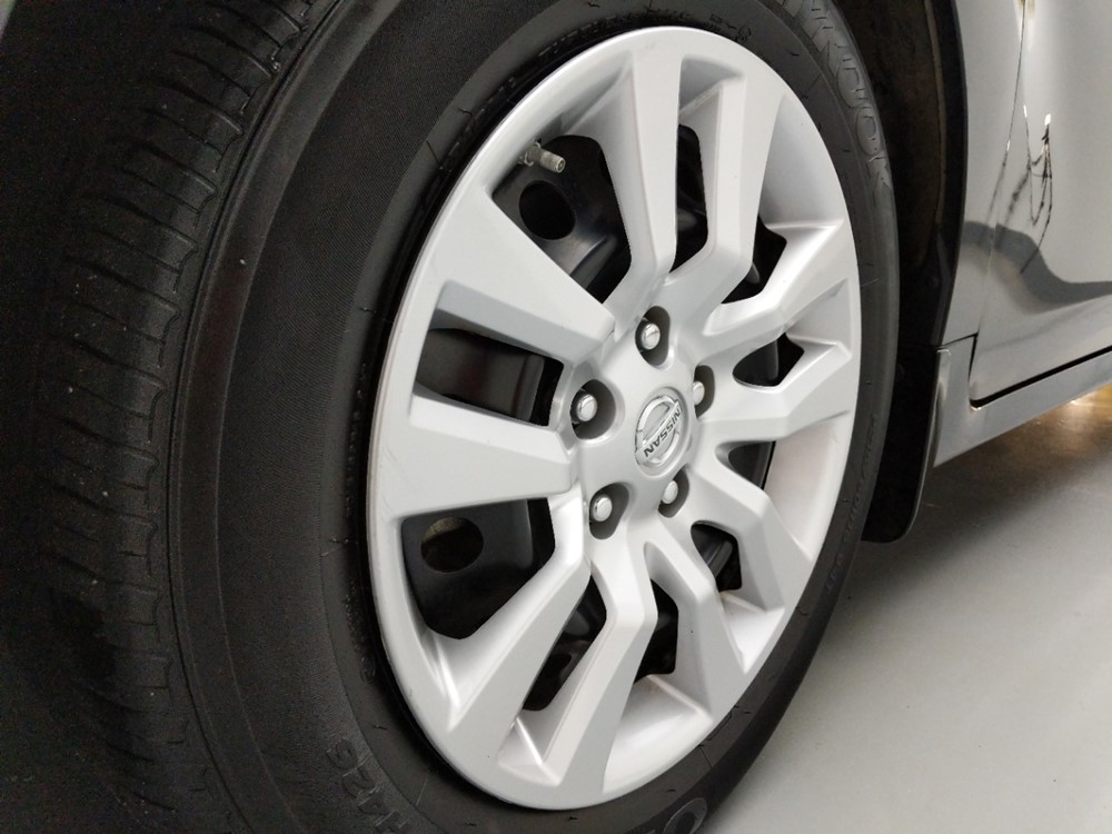 2017 Nissan Altima - Wheel