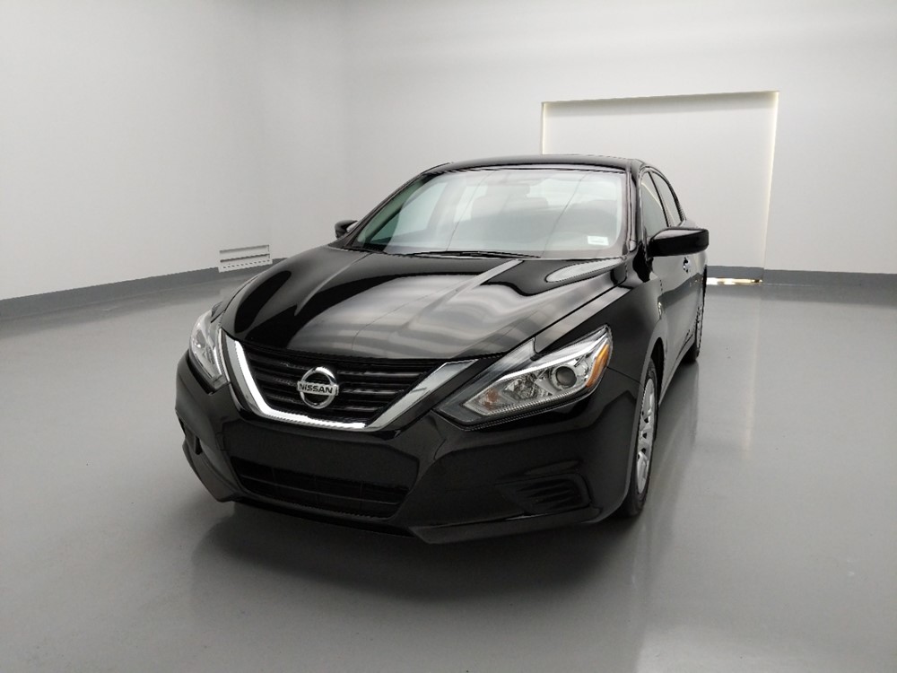 2017 Nissan Altima - Driver Front Hood