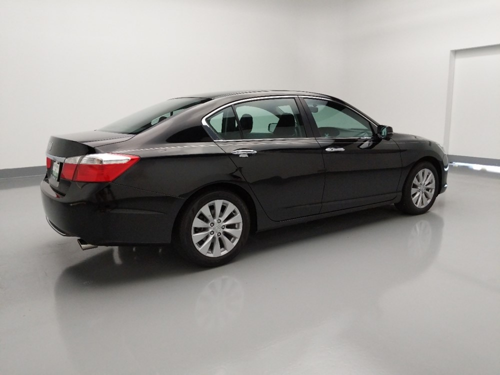 2015 Honda Accord - Passenger Rear Side