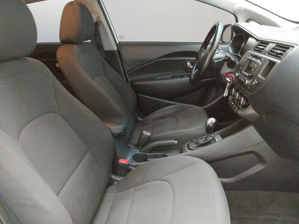 2015 Kia Rio - Passenger Front Seat