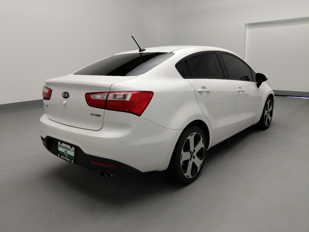 2015 Kia Rio - Passenger Rear Bumper