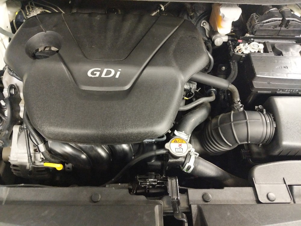 2015 Kia Rio - Engine