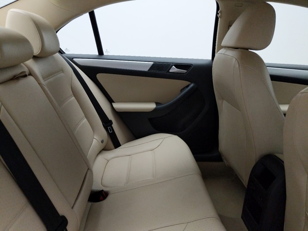 2014 Volkswagen Jetta - Passenger Rear Seat
