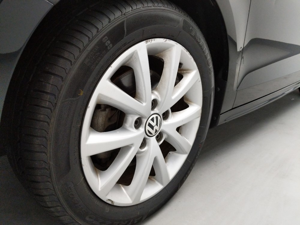 2014 Volkswagen Jetta - Wheel