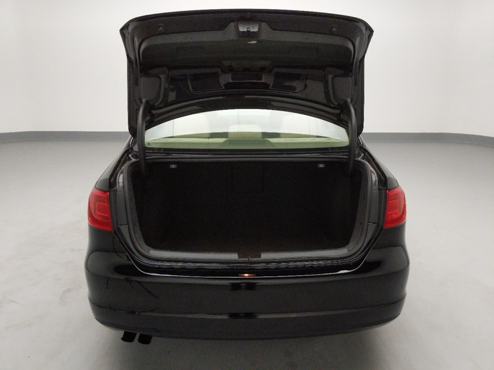 2014 Volkswagen Jetta - Trunk