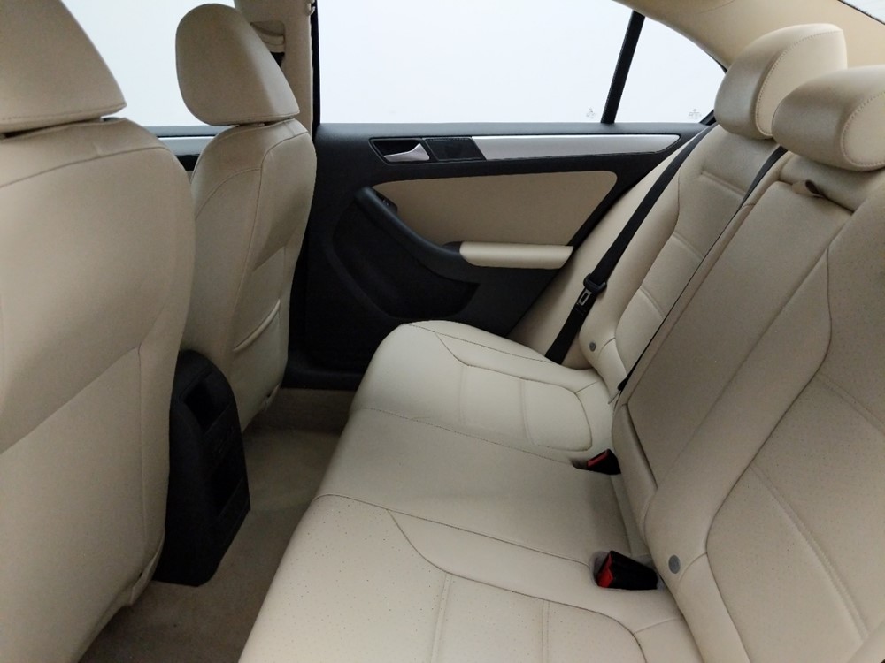 2014 Volkswagen Jetta - Driver Rear Seat