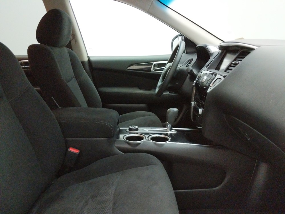 2015 Nissan Pathfinder - Passenger Front Seat