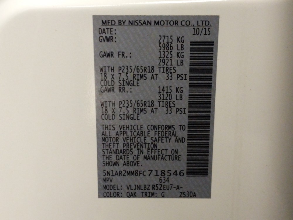 2015 Nissan Pathfinder - VIN Plate