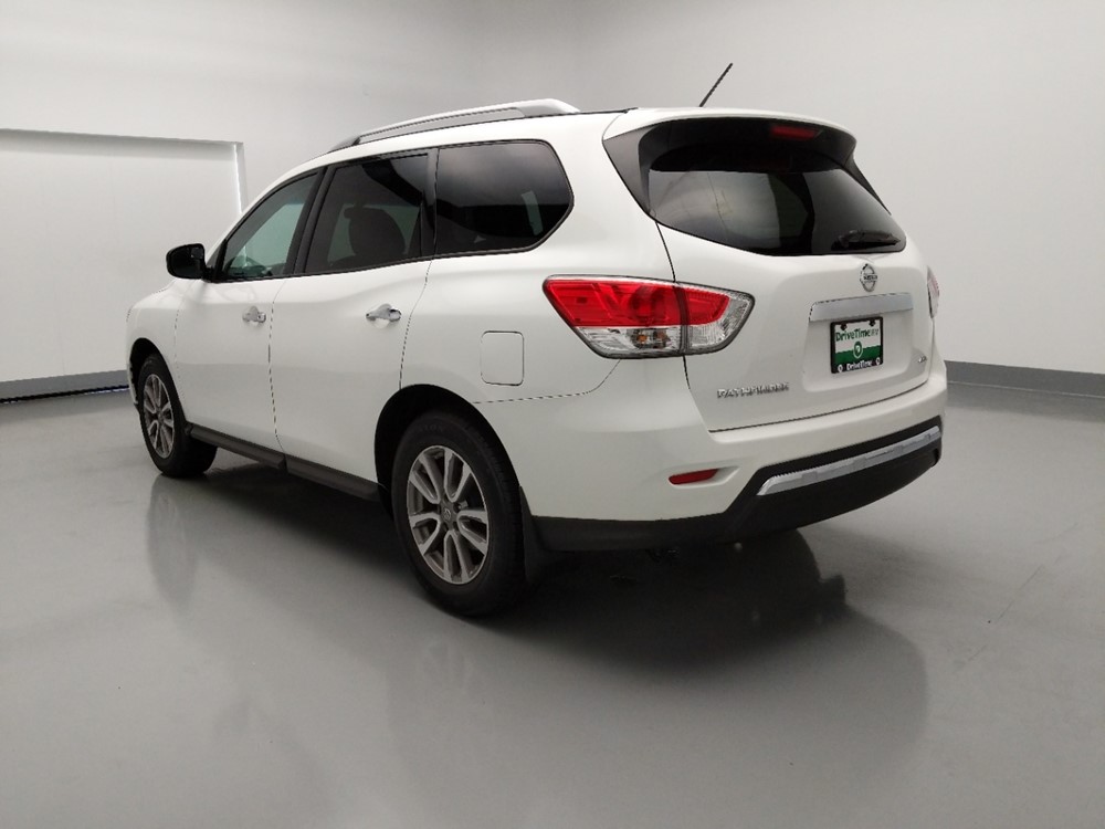 2015 Nissan Pathfinder - Driver Rear Side