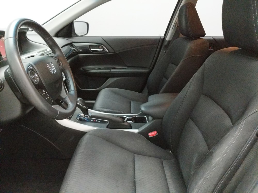 2013 Honda Accord - Driver Front Seat