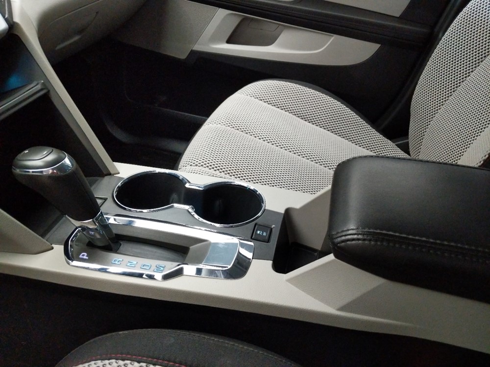 2017 Chevrolet Equinox - Center Console/Cup Holders