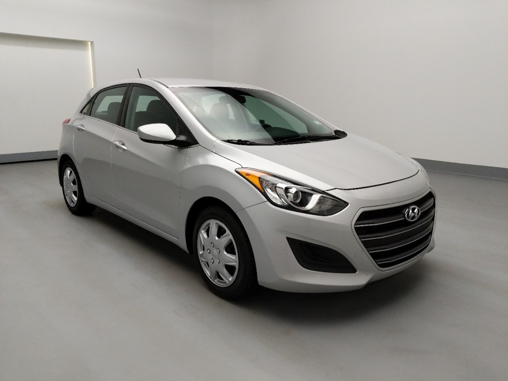 2017 Hyundai Elantra - Passenger Front Bumper