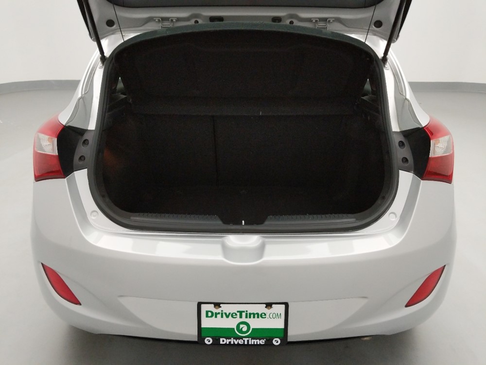 2017 Hyundai Elantra - Trunk