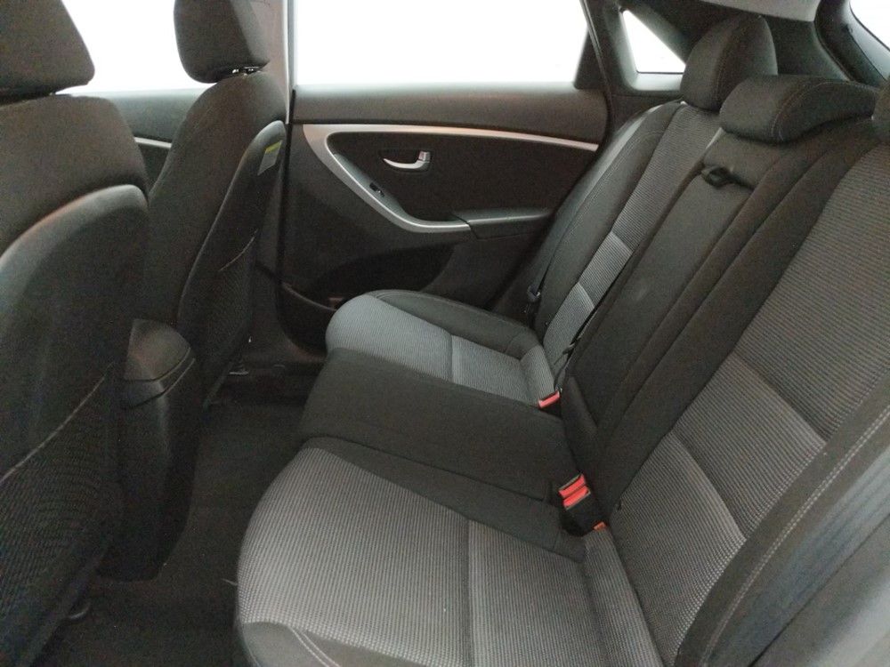 2017 Hyundai Elantra - Driver Rear Seat