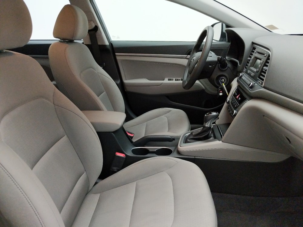 2017 Hyundai Elantra - Passenger Front Seat