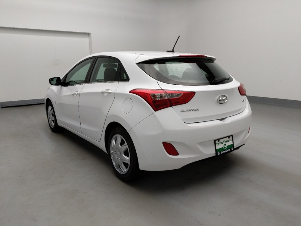 2017 Hyundai Elantra - Driver Rear Bumper