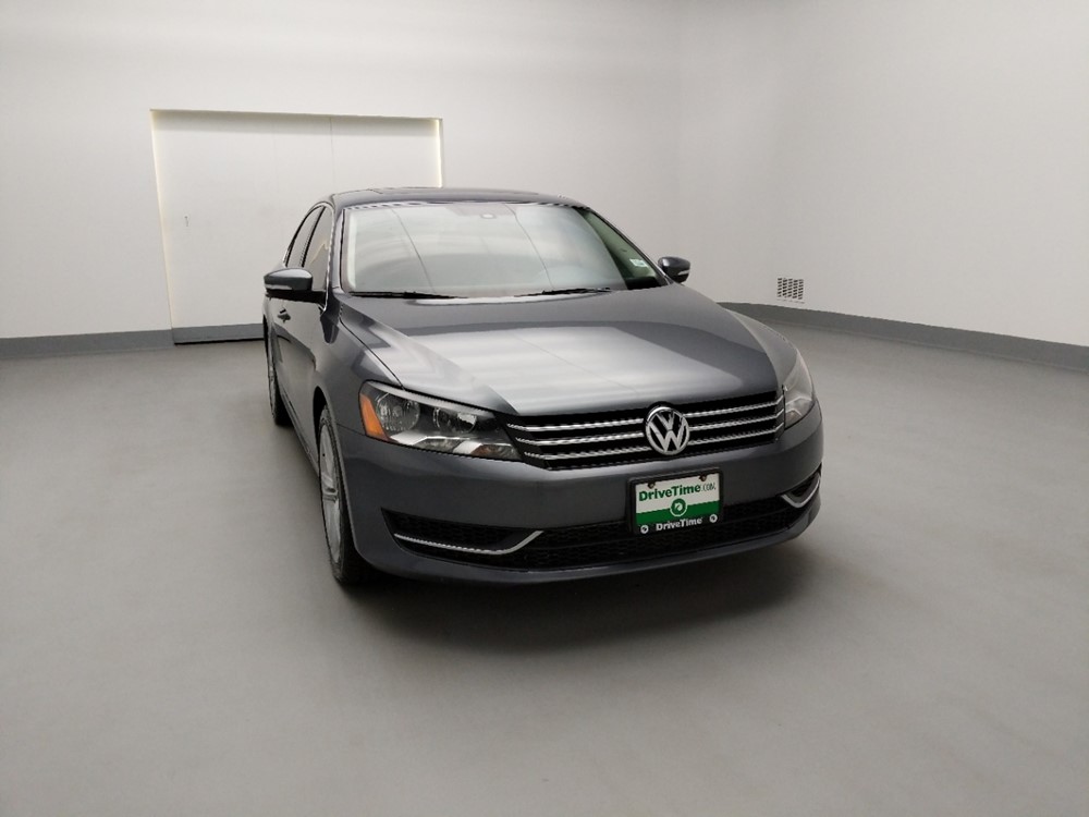 2014 Volkswagen Passat - Passenger Front Hood
