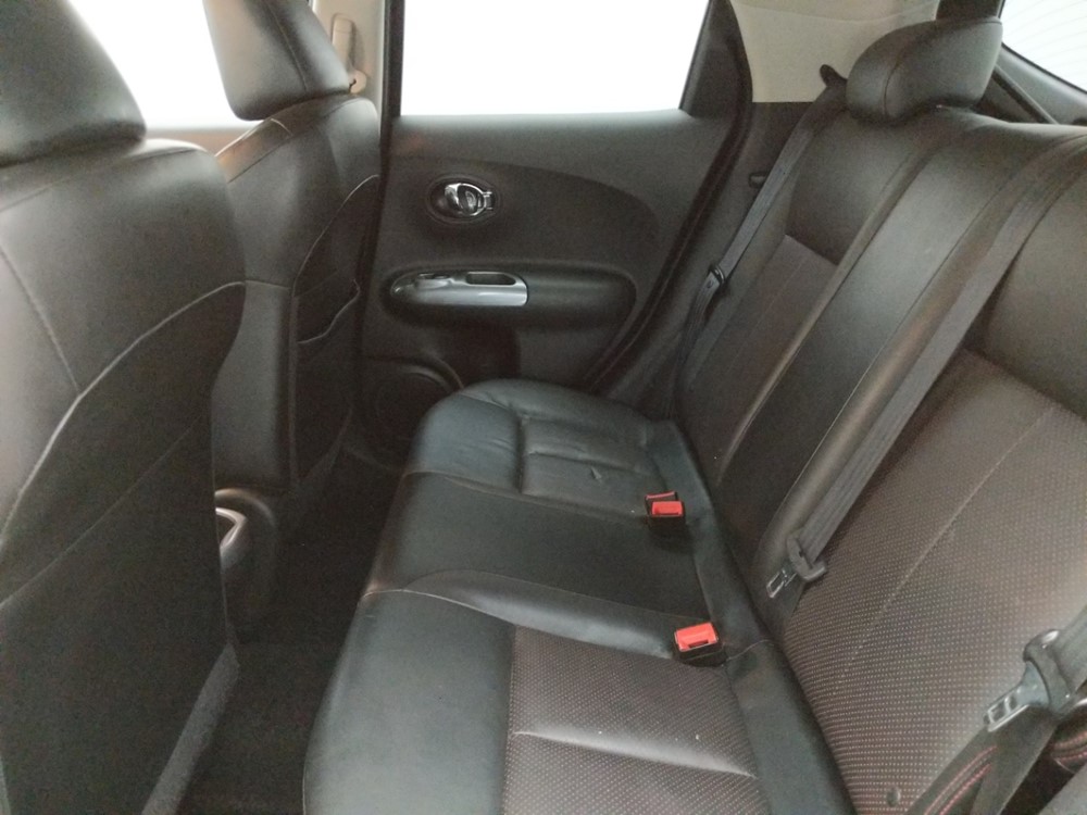2014 Nissan JUKE - Driver Rear Seat