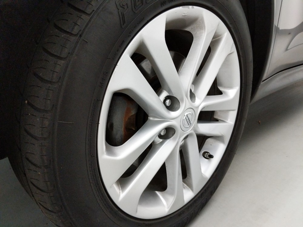2014 Nissan JUKE - Wheel