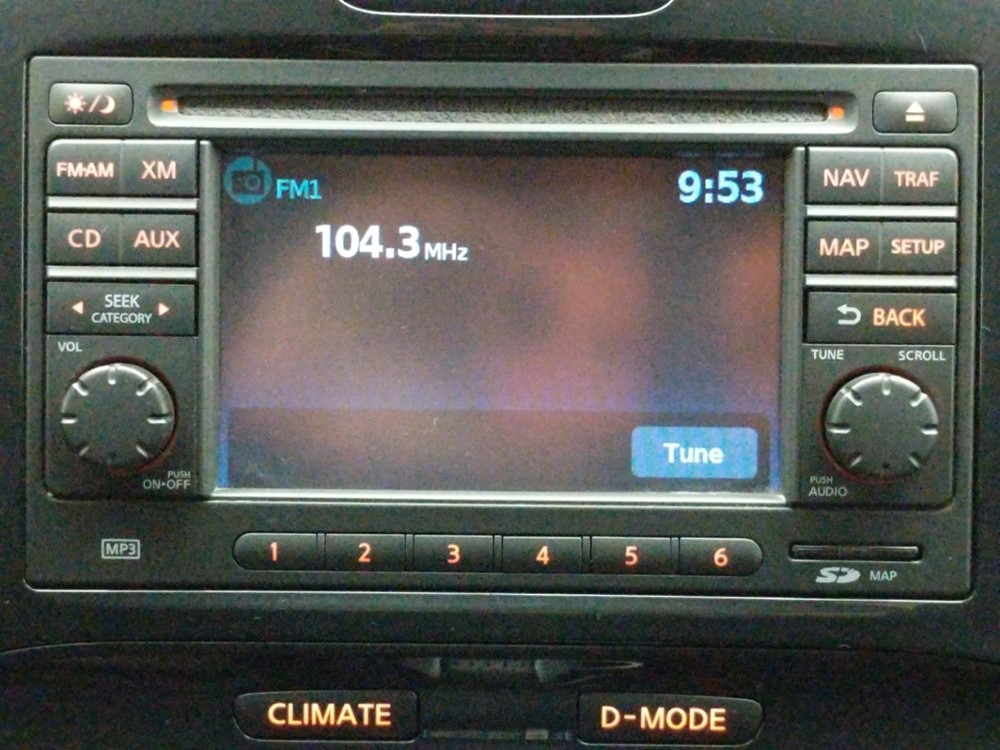 2014 Nissan JUKE - Stereo Package