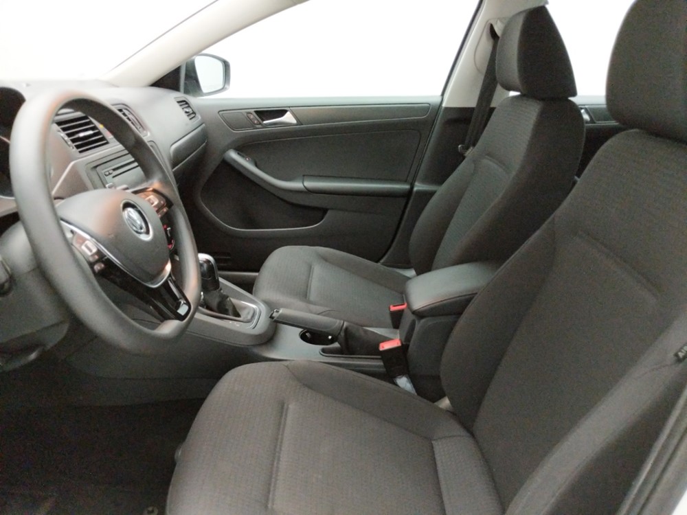 2015 Volkswagen Jetta - Driver Front Seat