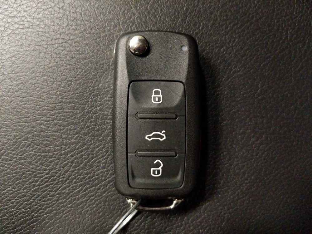 2015 Volkswagen Jetta - Keys