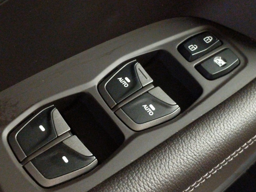 2016 Hyundai Santa Fe - Driver Power Windows/Lock Control