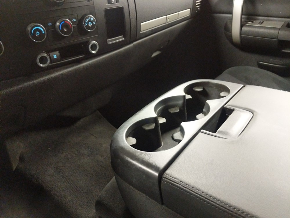 2009 Chevrolet Silverado 1500 - Center Console/Cup Holders