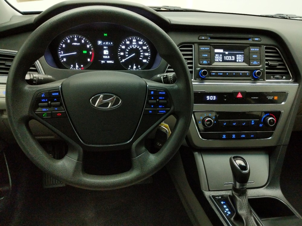 2017 Hyundai Sonata - Driver Dash