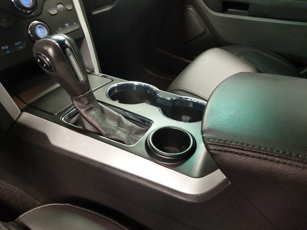 2015 Ford Explorer - Center Console/Cup Holders