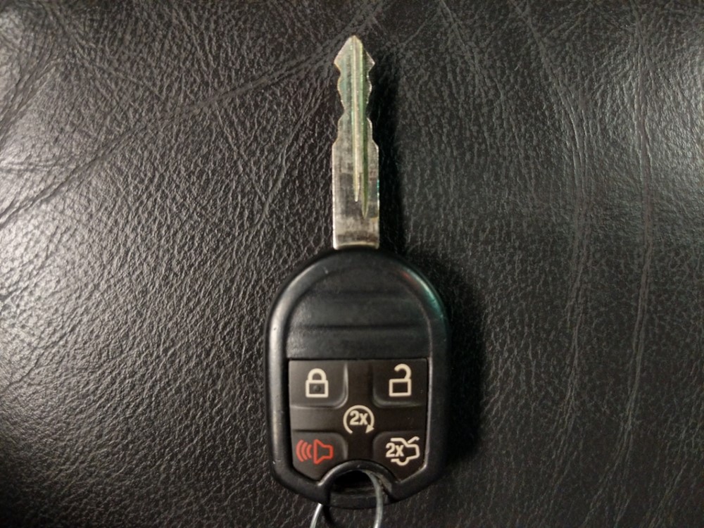 2015 Ford Explorer - Keys
