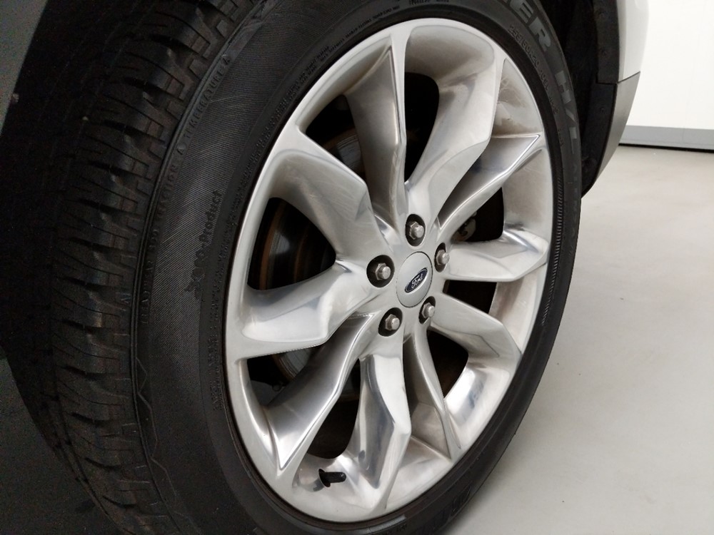 2015 Ford Explorer - Wheel
