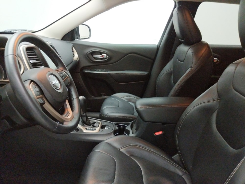 2014 Jeep Cherokee - Driver Front Seat