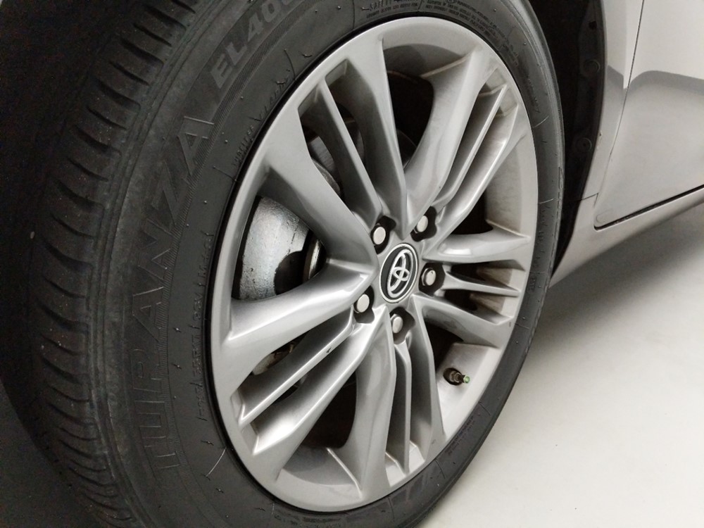 2016 Toyota Camry - Wheel