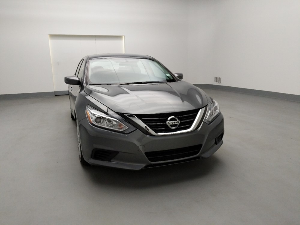 2017 Nissan Altima - Passenger Front Hood