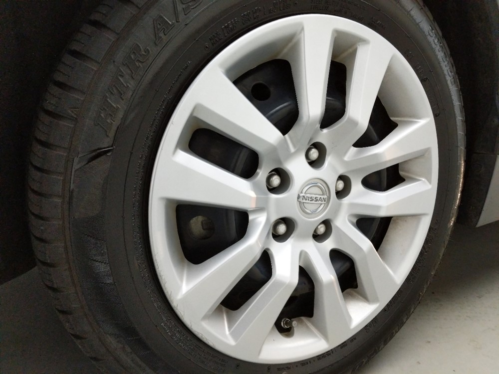 2017 Nissan Altima - Wheel