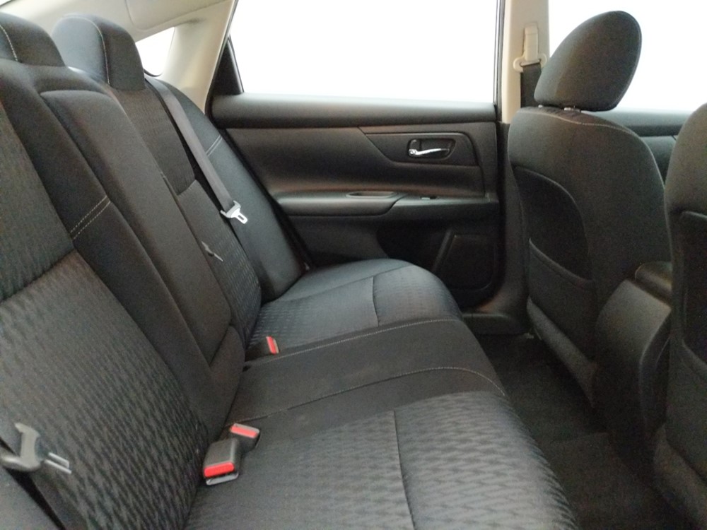 2017 Nissan Altima - Passenger Rear Seat