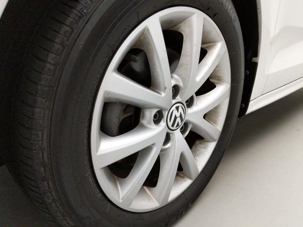 2014 Volkswagen Jetta - Wheel