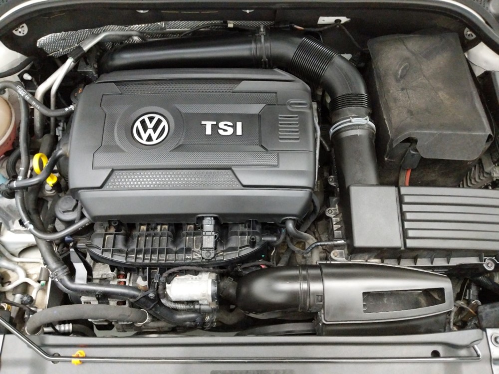 2014 Volkswagen Jetta - Engine