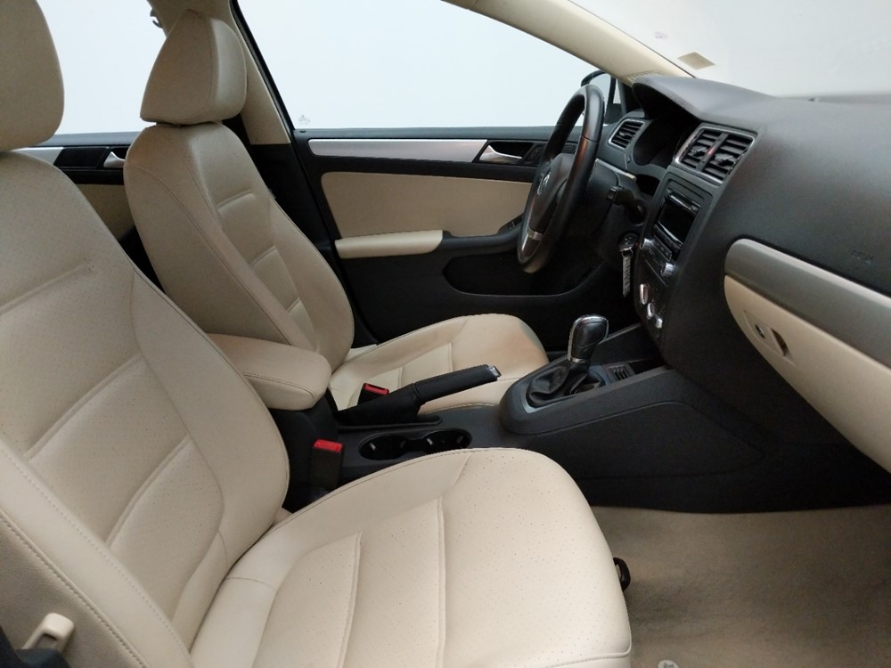2014 Volkswagen Jetta - Passenger Front Seat
