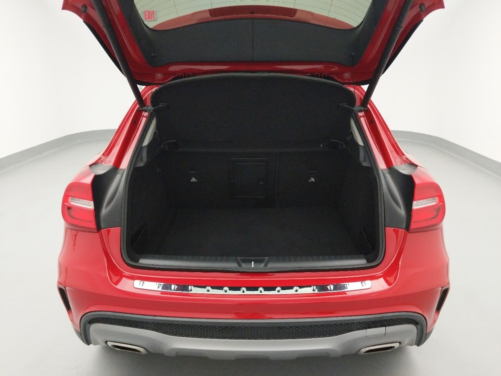 2015 Mercedes-Benz GLA250 - Trunk