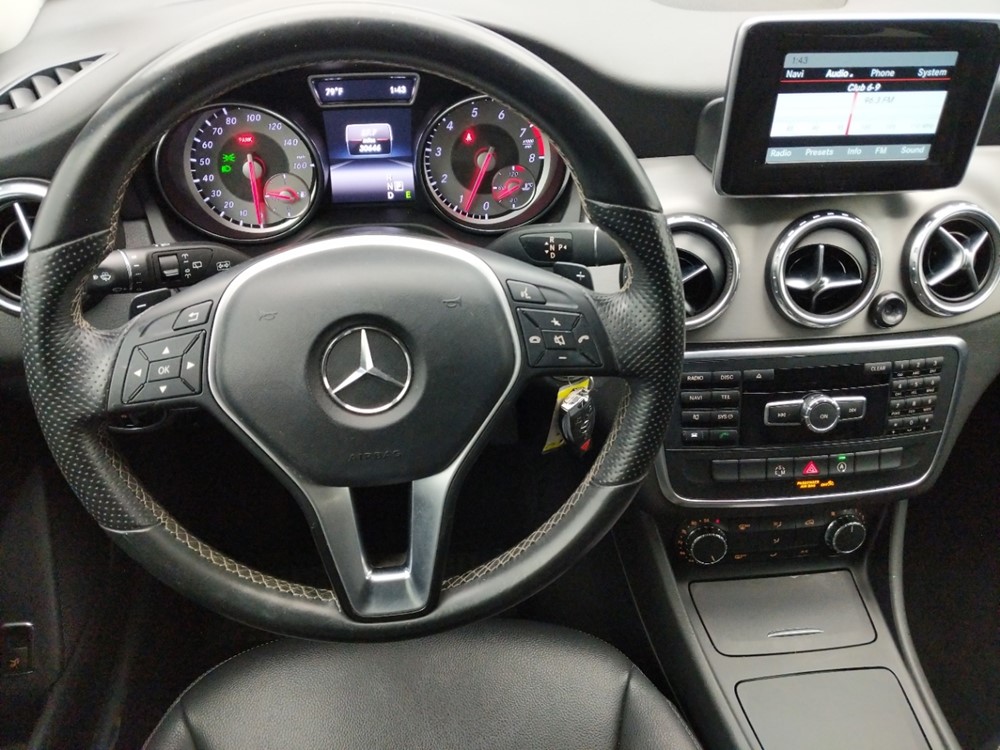 2015 Mercedes-Benz GLA250 - Driver Dash