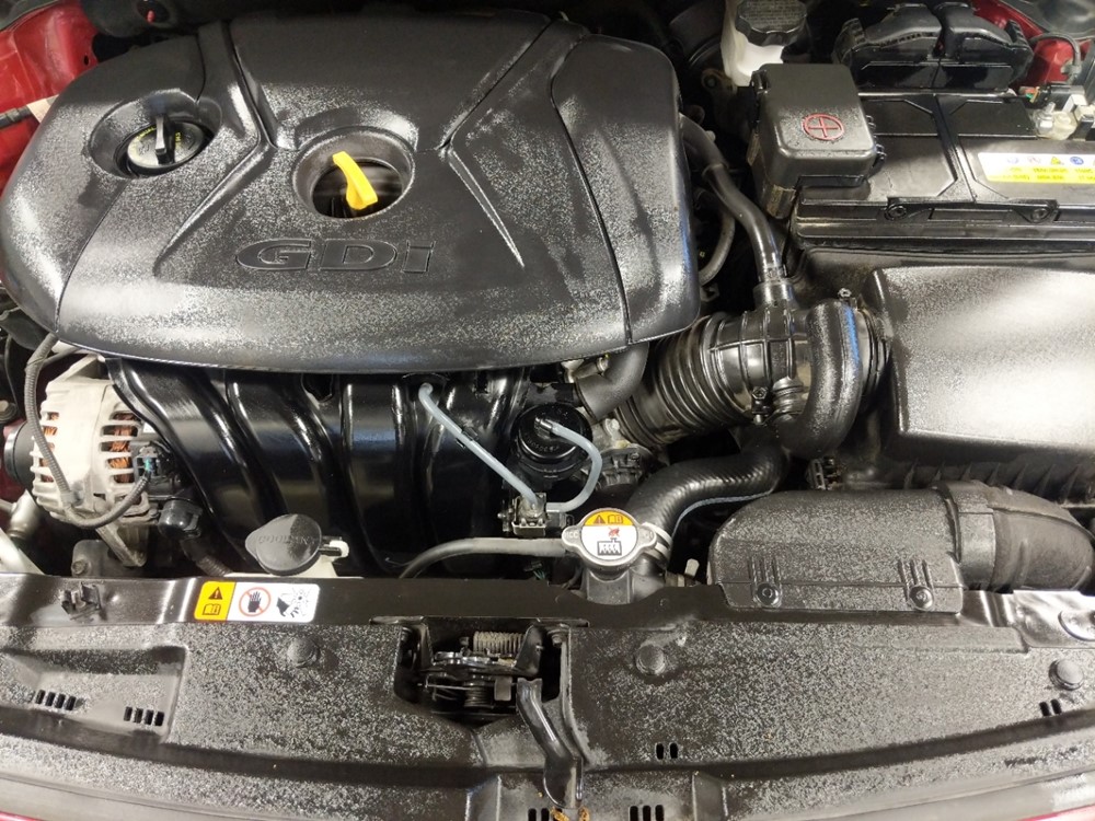 2017 Hyundai Elantra - Engine