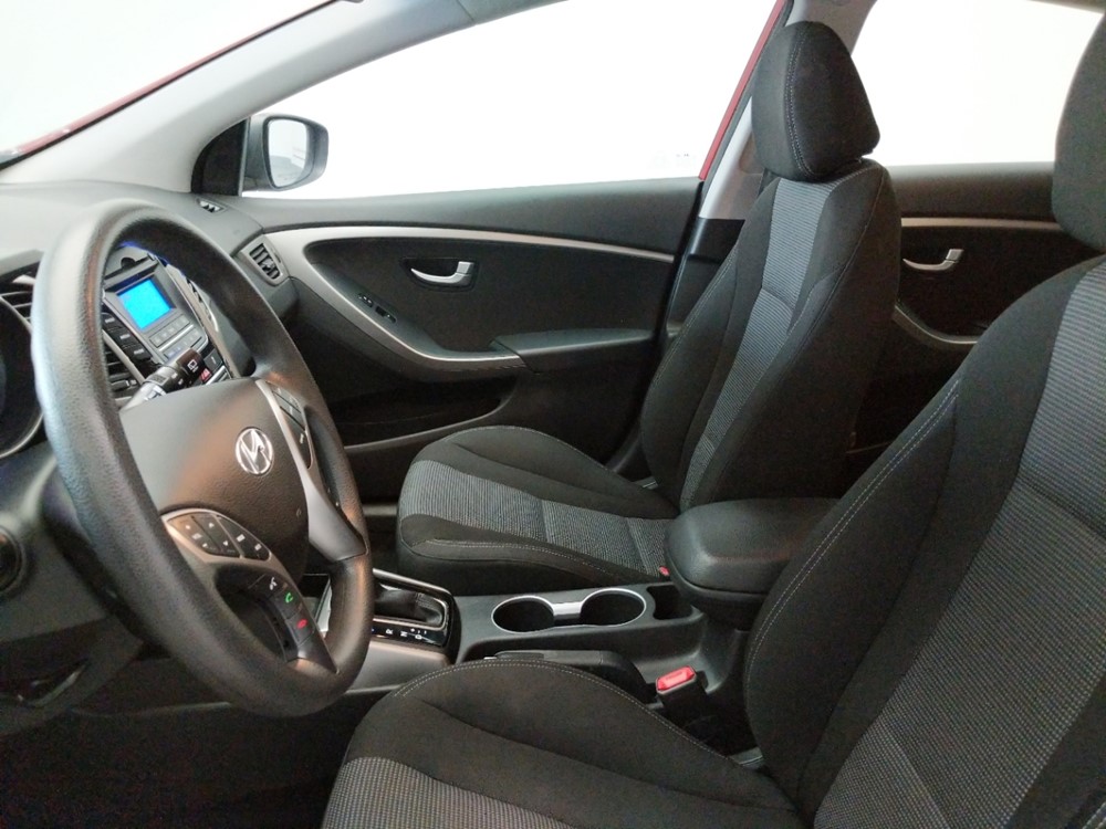 2017 Hyundai Elantra - Driver Front Seat