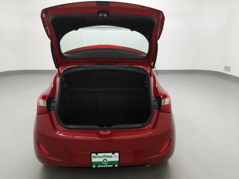 2017 Hyundai Elantra - Trunk