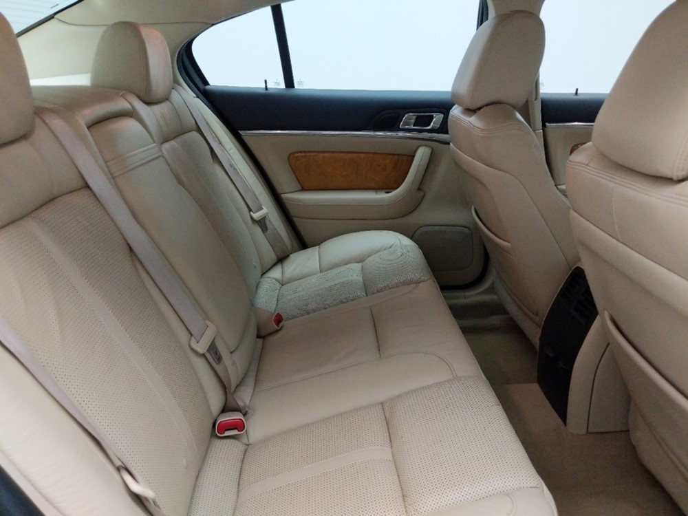 2009 Lincoln MKS - Passenger Rear Seat