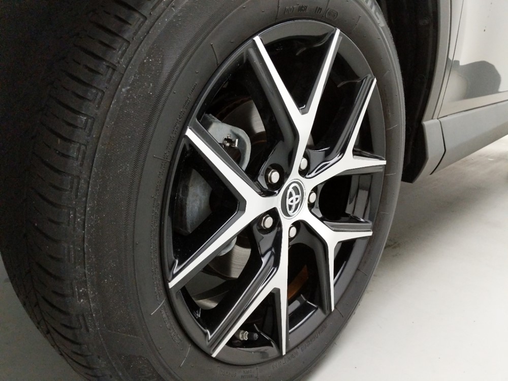 2017 Toyota RAV4 - Wheel