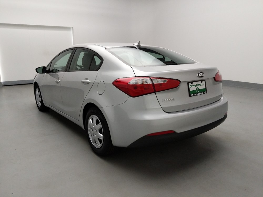 2016 Kia Forte - Driver Rear Bumper