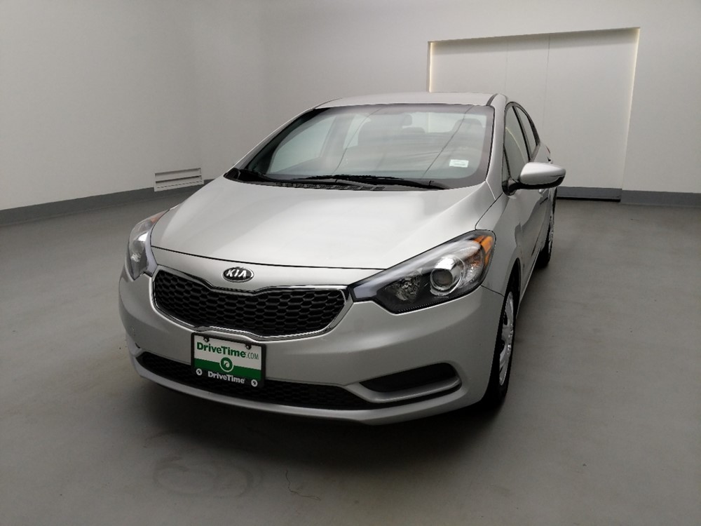 2016 Kia Forte - Driver Front Hood
